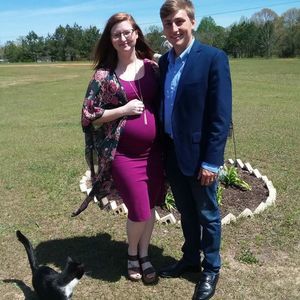 Meet your Posher, Caitlin